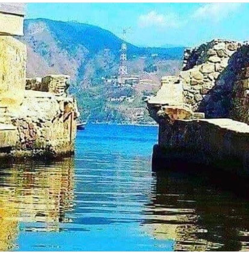 Tra Mare E Lago Torre di Faro Екстериор снимка